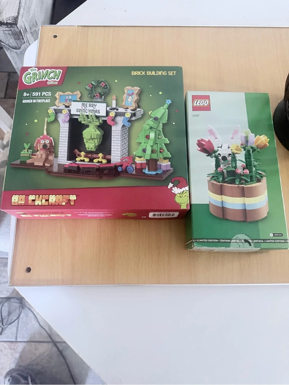Lego bring holiday